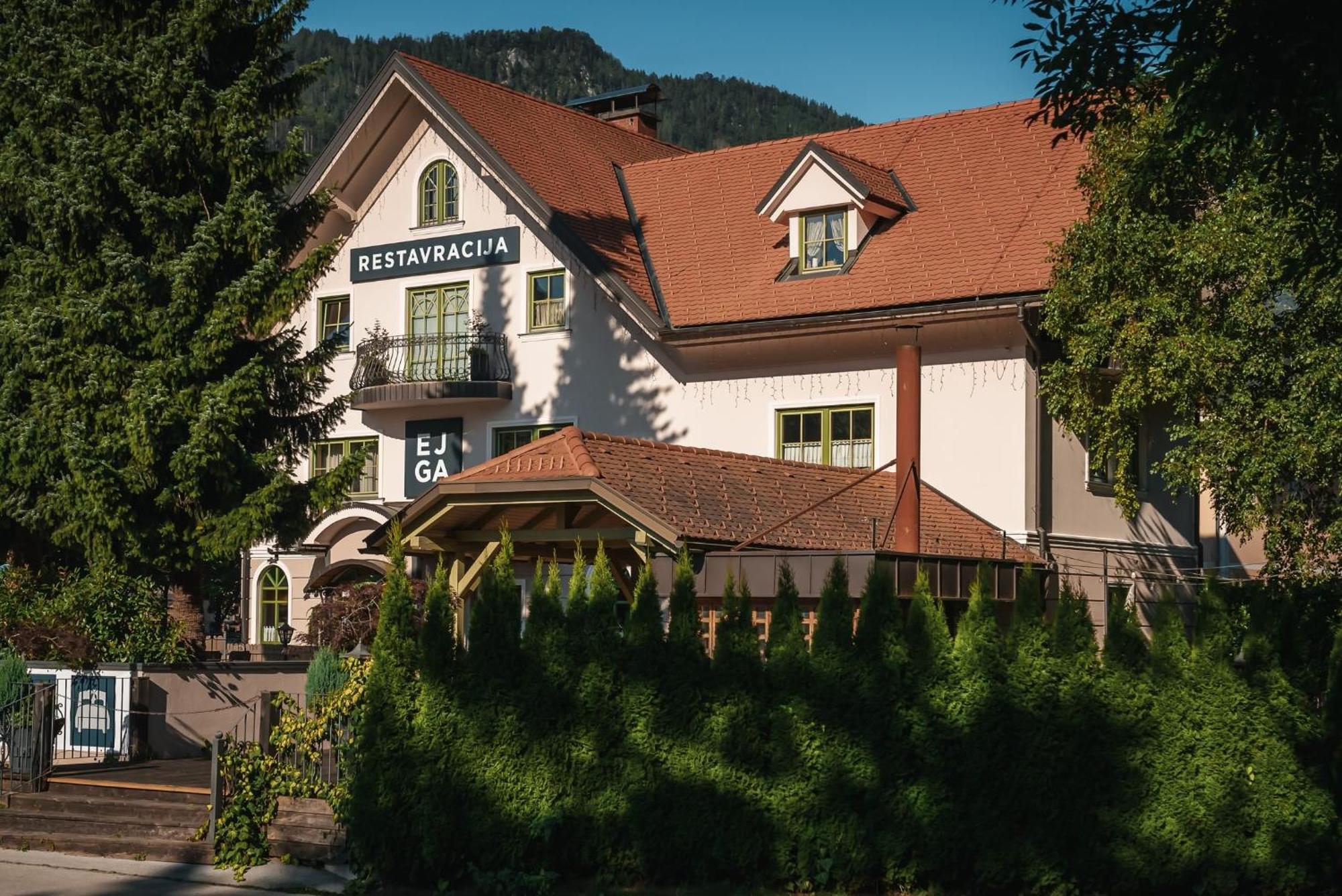 Guest House Ejga Есенице Экстерьер фото