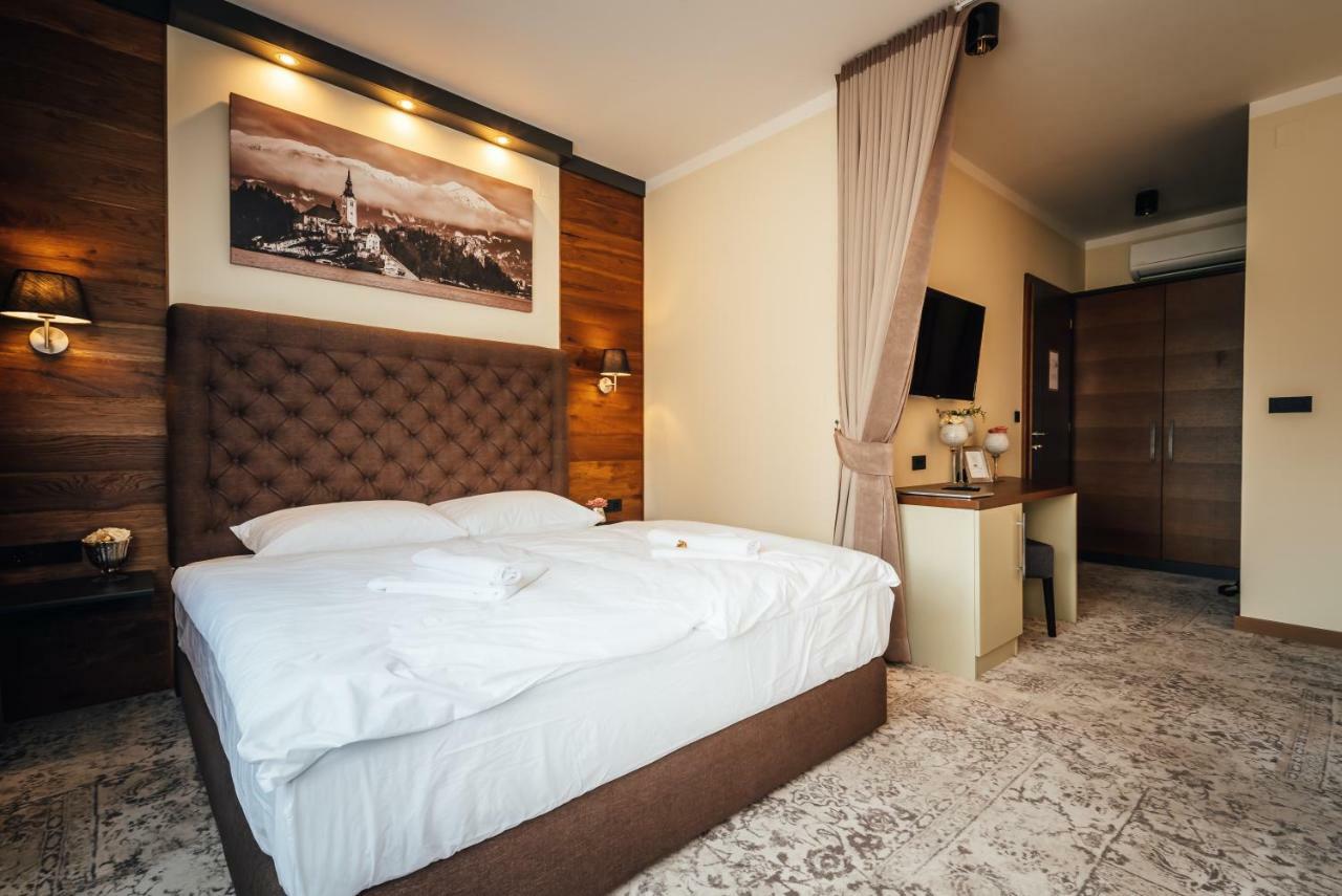 Guest House Ejga Есенице Экстерьер фото