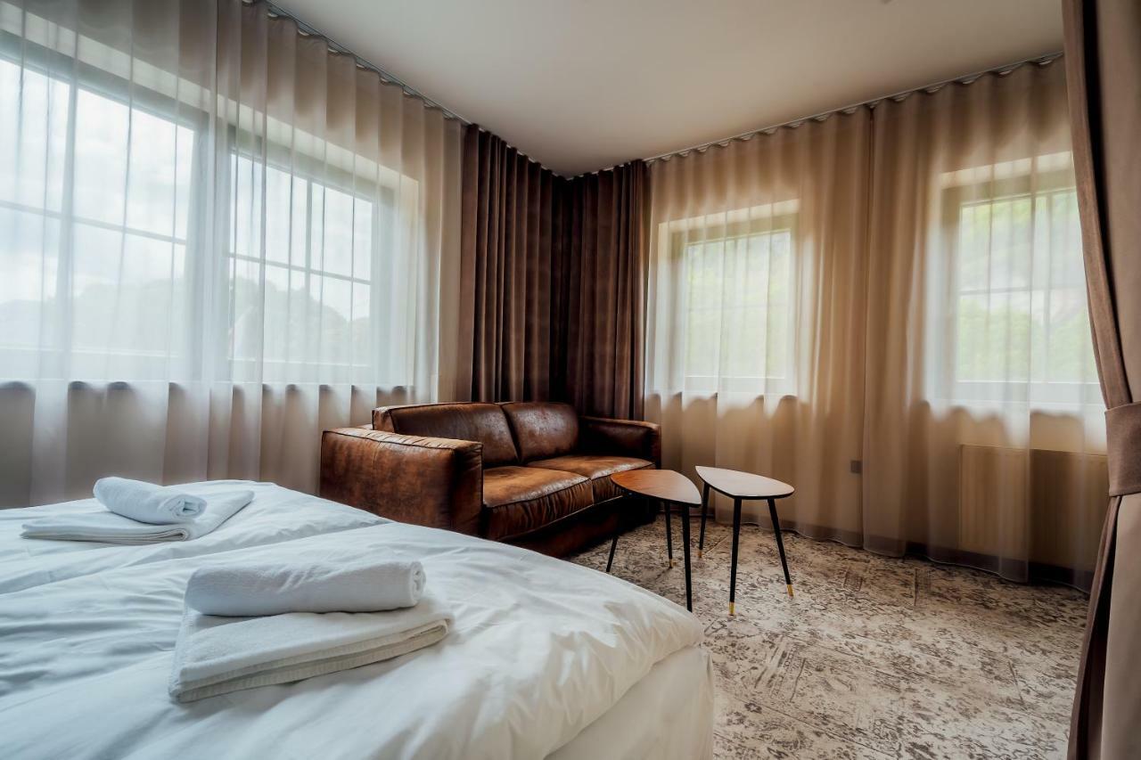 Guest House Ejga Есенице Экстерьер фото